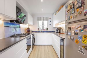 Kitchen- click for photo gallery